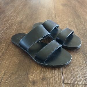 Vans Black 2-Strap Sandals | Size 5